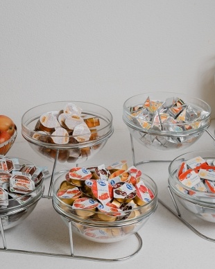 hotel bristol zurich breakfast spreads