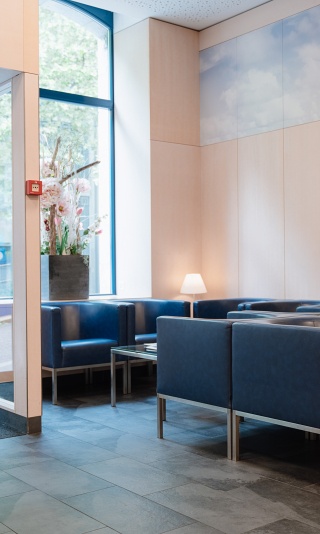 hotel bristol zurich lobby lounge